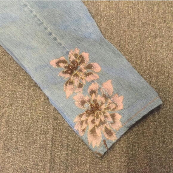 Z CAVARICCI beaded Capris - Picture 3 of 4